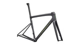Pyörän rungot S-Works Tarmac SL8 RTP Frameset Specialized 2025 Satin Carbon Rtp/Silver To Green Pearl
