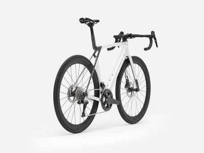 Trek Madone SL 7 Gen 8 2026 Gloss Crystal White/Matte Deep Smoke #2
