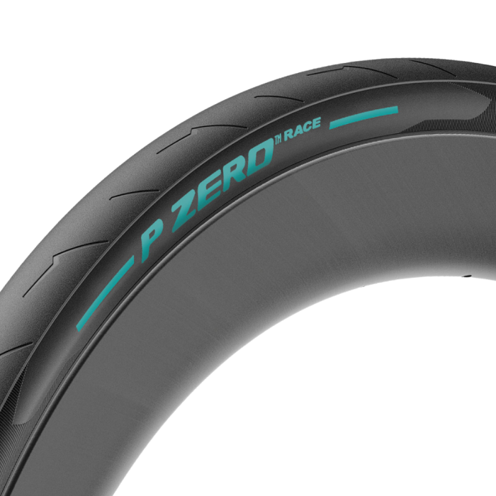 Cubierta Pirelli P Zero Race Turquesa
